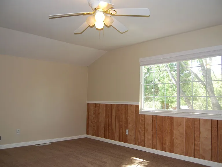 4935 Golden Springs Dr — Photo 14