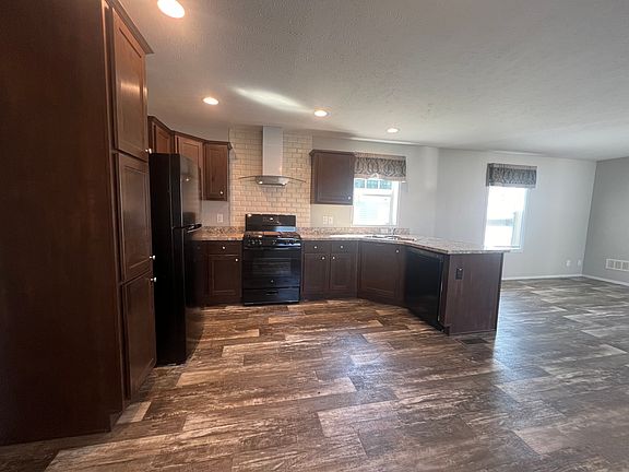 5th image of 47 Bluebird Hill Dr #130