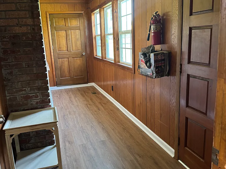 4905 Oak Hill Dr — Photo 15