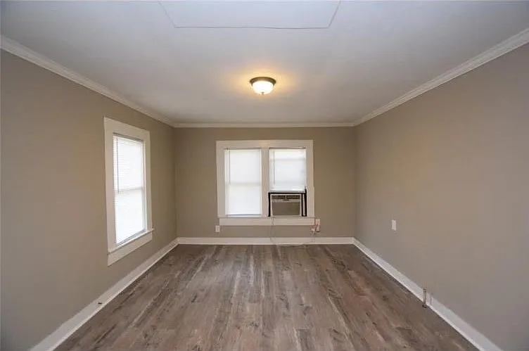 1 bed, 700 sqft, $725 — Photo 2