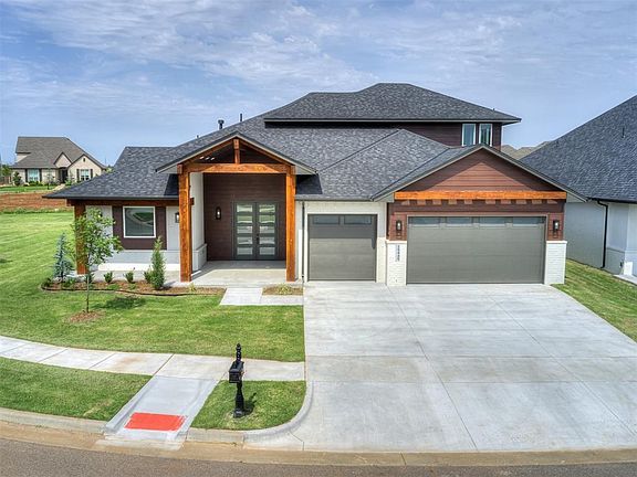 2nd image of 15449 Hatterly Ln