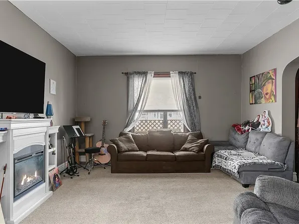 35 Duerstein St Unit 1, Buffalo, NY 14210