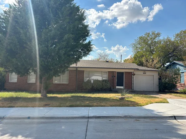 3141 Ray Dr W, Haltom City, TX 76117
