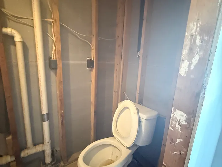 422 Hill Meadow Dr — Photo 20