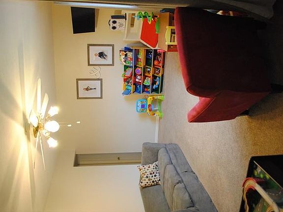 5th image of 5849 Robert Dr