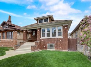 4923 N Springfield Ave, Chicago, IL 60625