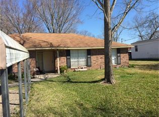 4427 13th St, Bacliff, TX 77518