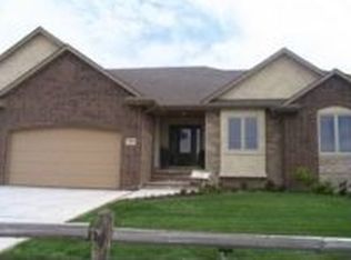3230 N Flat Creek St, Wichita, KS 67205