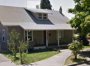 547 NW D St, Grants Pass, OR 97526