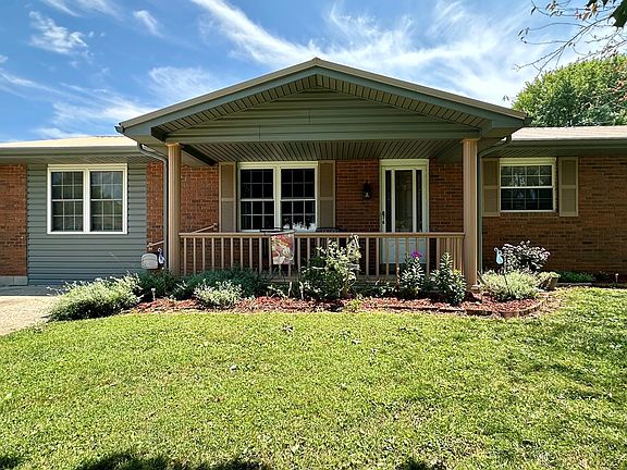 3rd image of 2638 Brookhaven Dr
