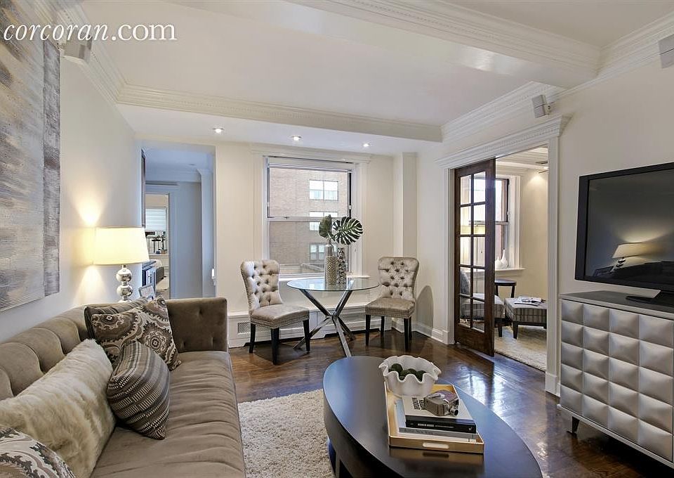 1st image of 333 E 43rd St APT 721