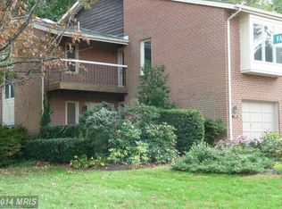 69 Valerian Ct, Rockville, MD 20852