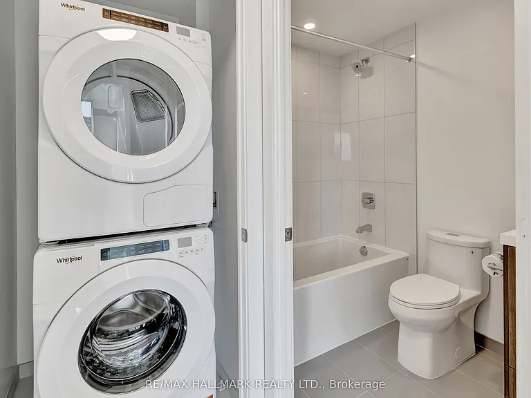 25 Cordova Ave #1011 — Photo 17