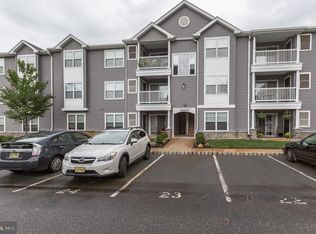208 Lawrence Ln #208, Delran, NJ 08075