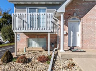 1445 N 14th St #1445, Dekalb, IL 60115