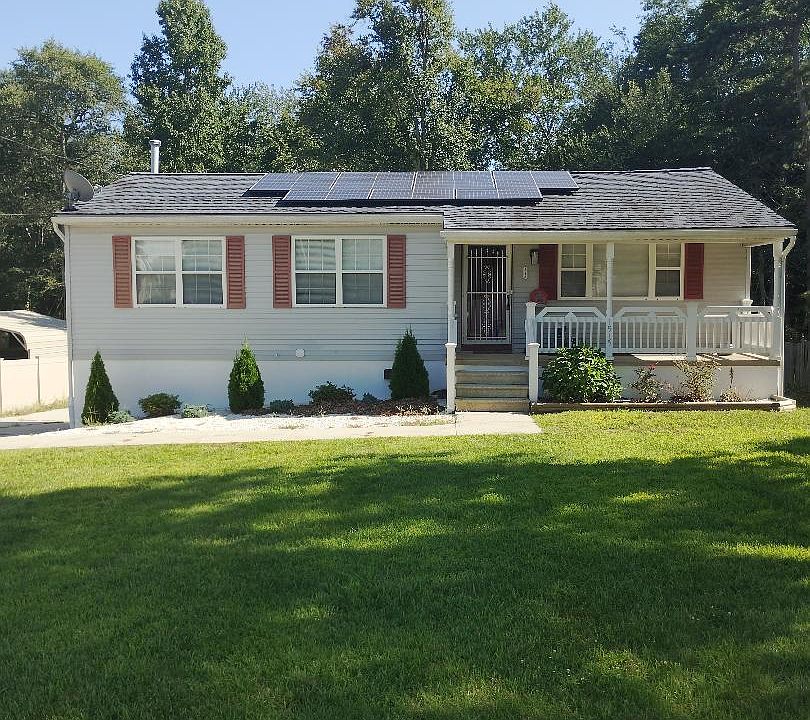 1st image of 1515 Pleasant Dr
