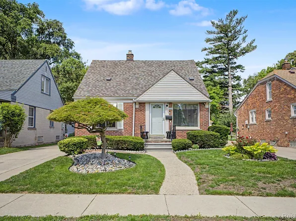 2216 Banner St, Dearborn, MI 48124