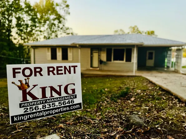 1033 W 33rd St, Anniston, AL 36201