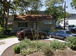 17 Westdell Dr, Saint Louis, MO 63136