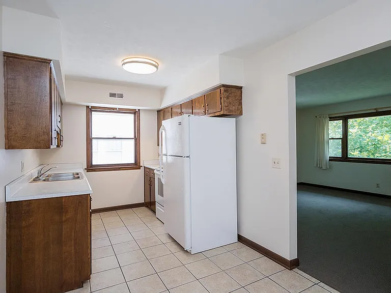 2436 C St #3 — Photo 6