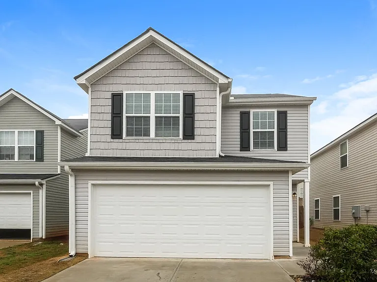 42 Everett Cir — Photo 1