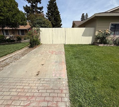 5th image of 1190 Woodman Way