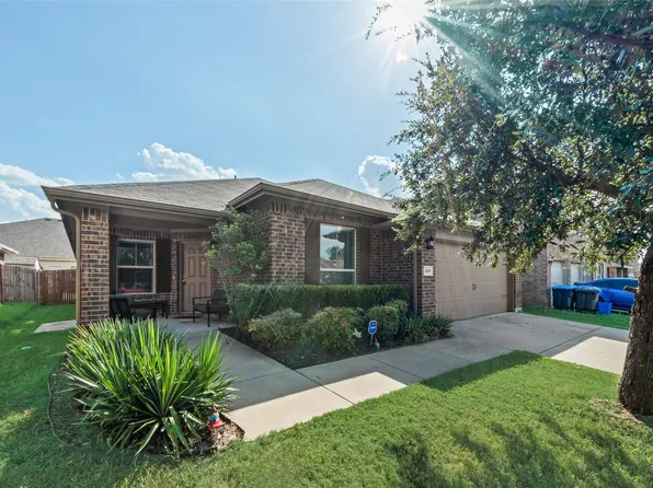 401 Fawn Hill Dr, Fort Worth, TX 76134