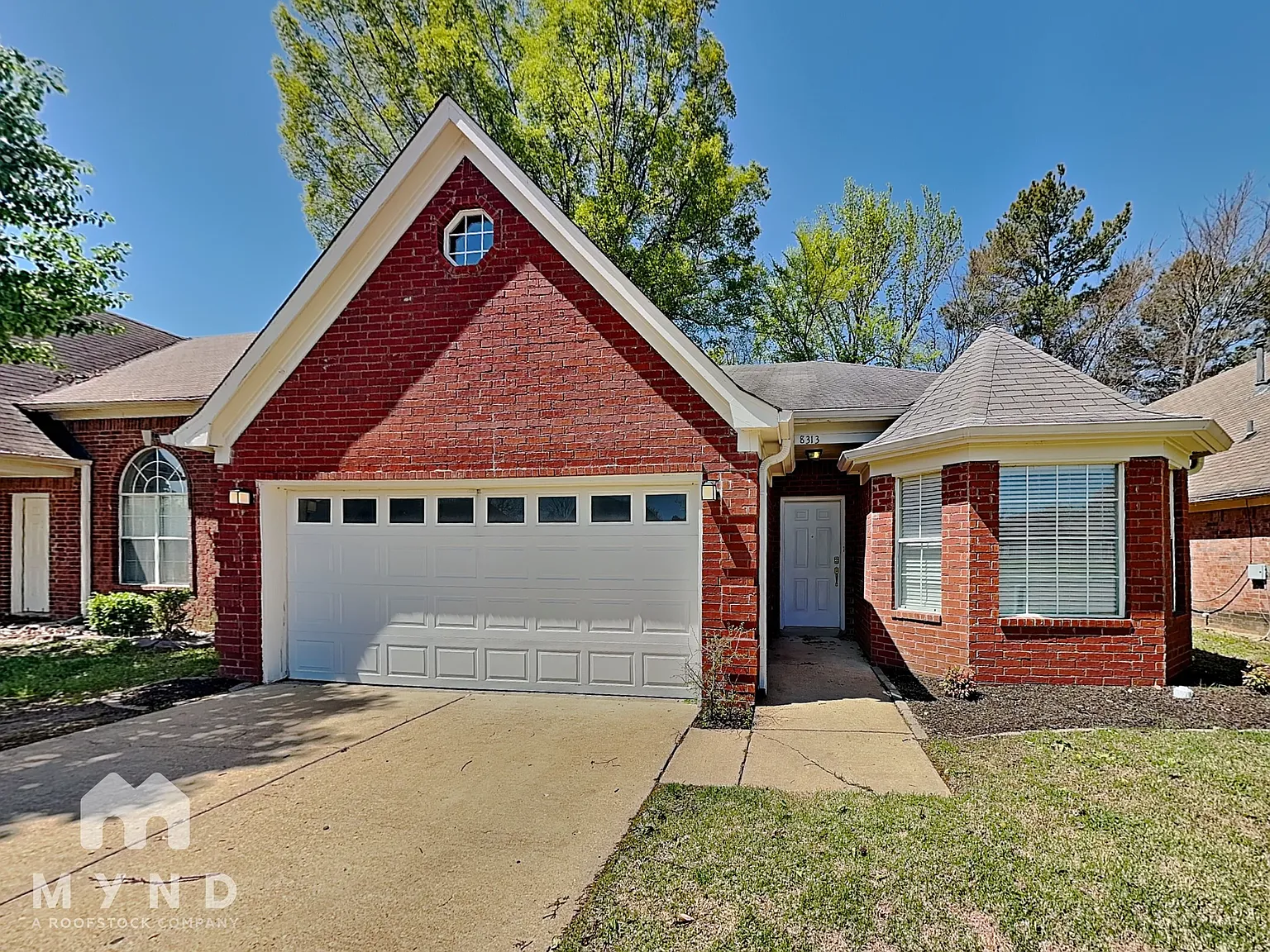 3 bed, 2.0 bath, 1600 sqft, $1,835 — Photo 1
