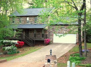 110 Timbervalley Ln, Lawrenceville, GA 30043