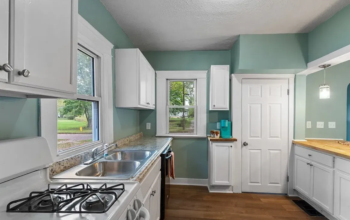442 Matthews St. — Photo 4