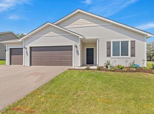1319 Violet St, New Richmond, WI 54017
