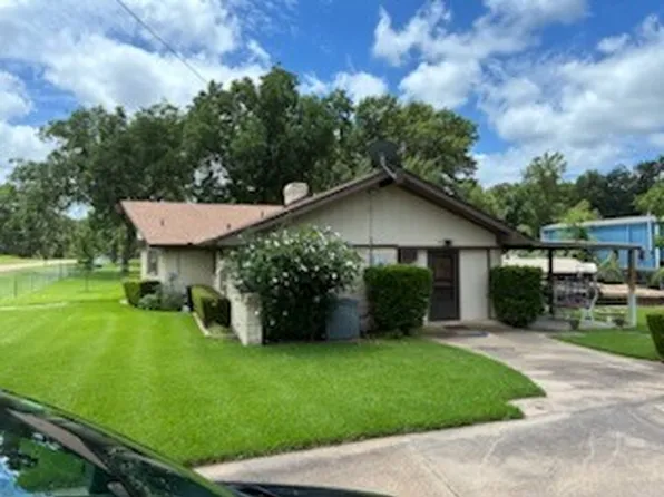 2319 N Wind Dr, Tool, TX 75143