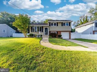 44 Ash Ave, West Deptford, NJ 08096