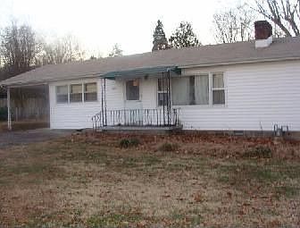 1st image of 6917 Mackin Ln