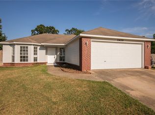 2420 George Miller Dr, Pea Ridge, AR 72751
