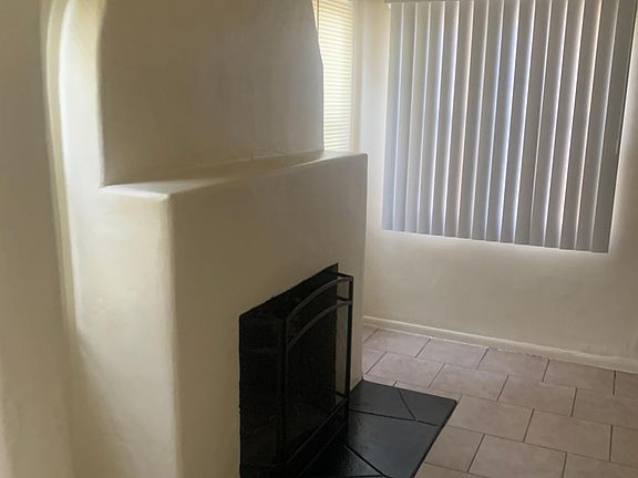 4th image of 275 N Chester Ave APT 3