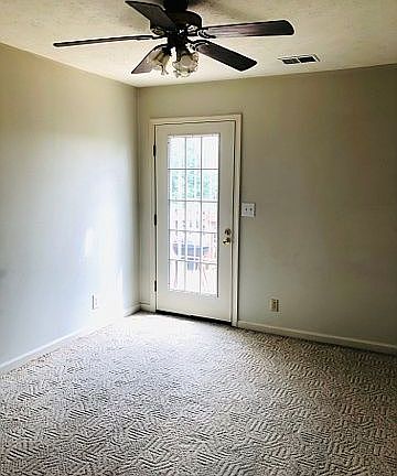5th image of 104 Coconut Grove Dr