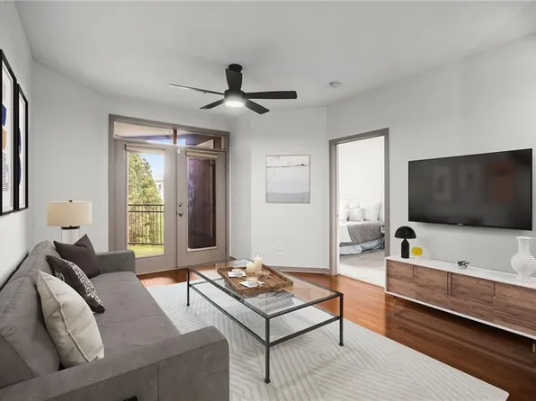 390 17th St NW Unit 4042, Atlanta, GA 30363