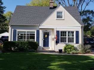 730 S Highland Ave, Arlington Heights, IL