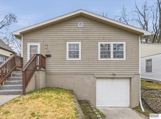 3725 N 55th St, Omaha, NE 68104