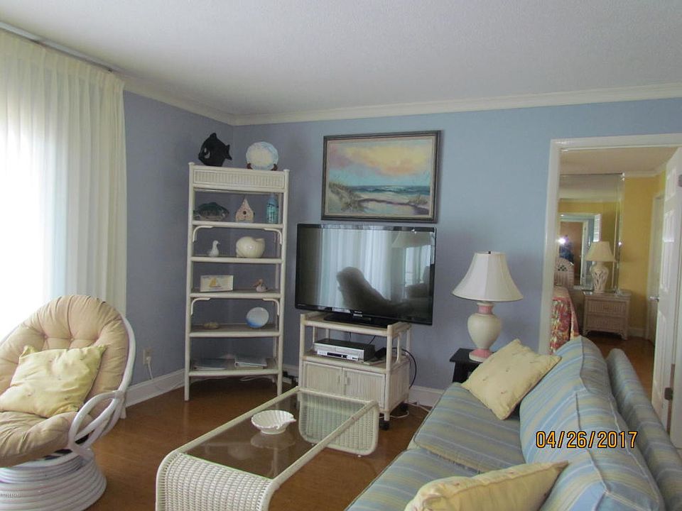 1st image of 4425 Thomas Dr Unit 218