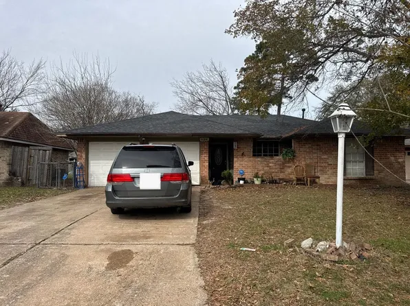 6314 Silver Chalice Dr, Houston, TX 77088