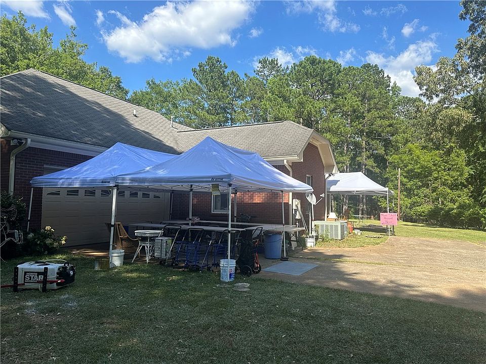 2nd image of 295 Lee Road 957