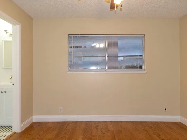 2297 Sutter St — Photo 10