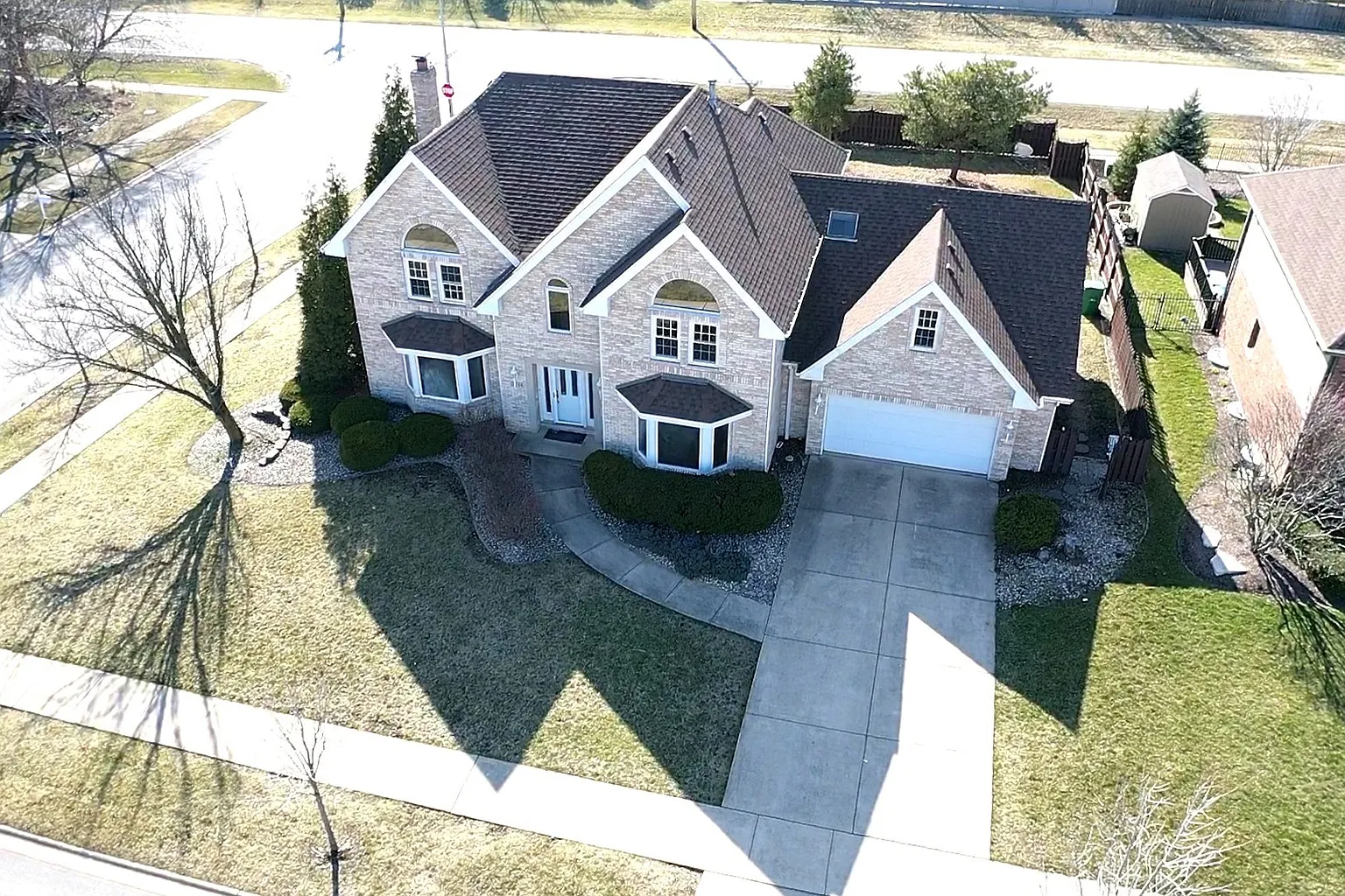 17244 Doe Ln photo 1