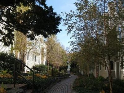 676 Huron Ave, Cambridge, MA, 02138