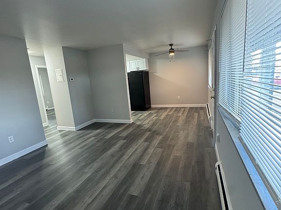 5th image of 10612 Grand River Ave #2