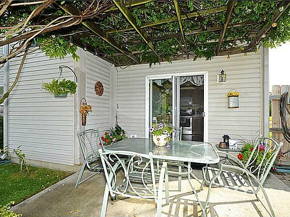 5th image of 12209 N Longstraw Dr