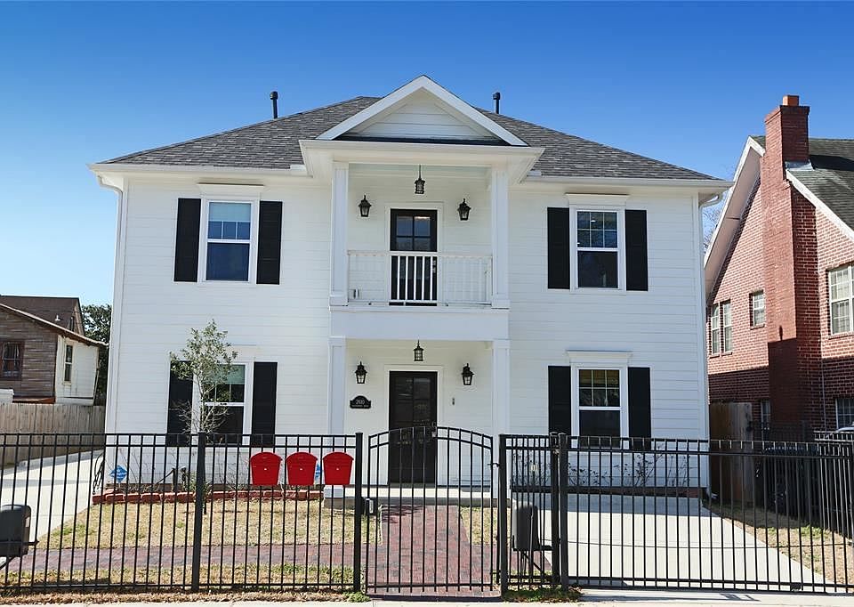 1st image of 2610 Southmore Blvd Unit A