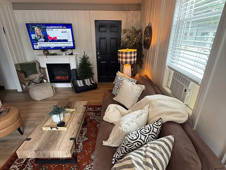 114 Sawyer St #1 — Photo 17